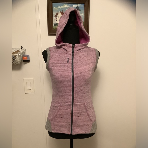 Reebox vest - Picture 1 of 3